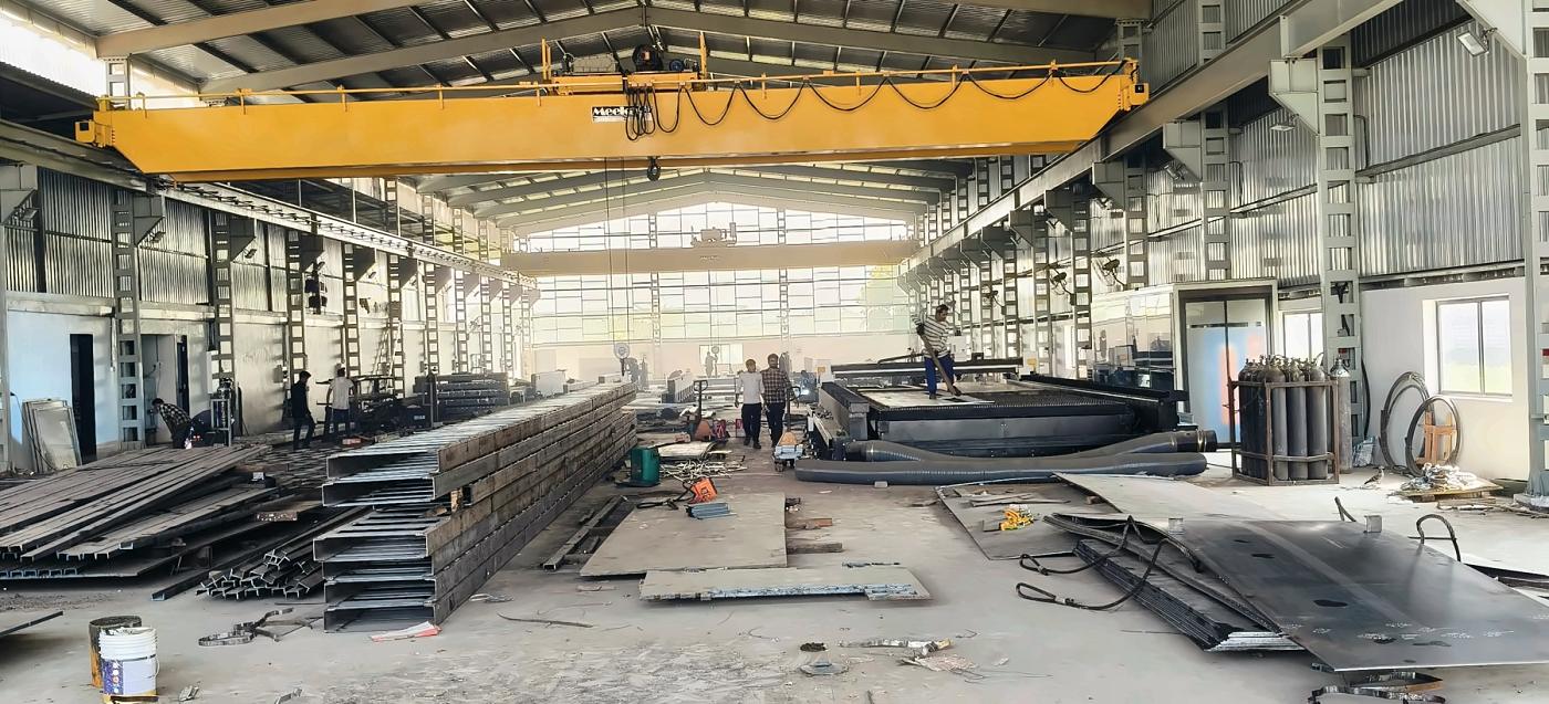 Workshop floor with structural steel